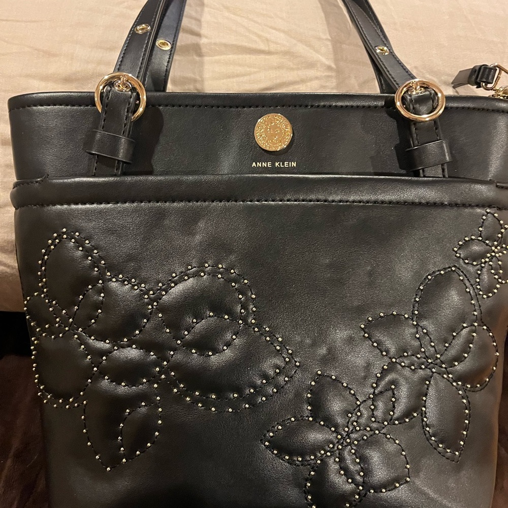 Anne Klein black faux leather pocketbook